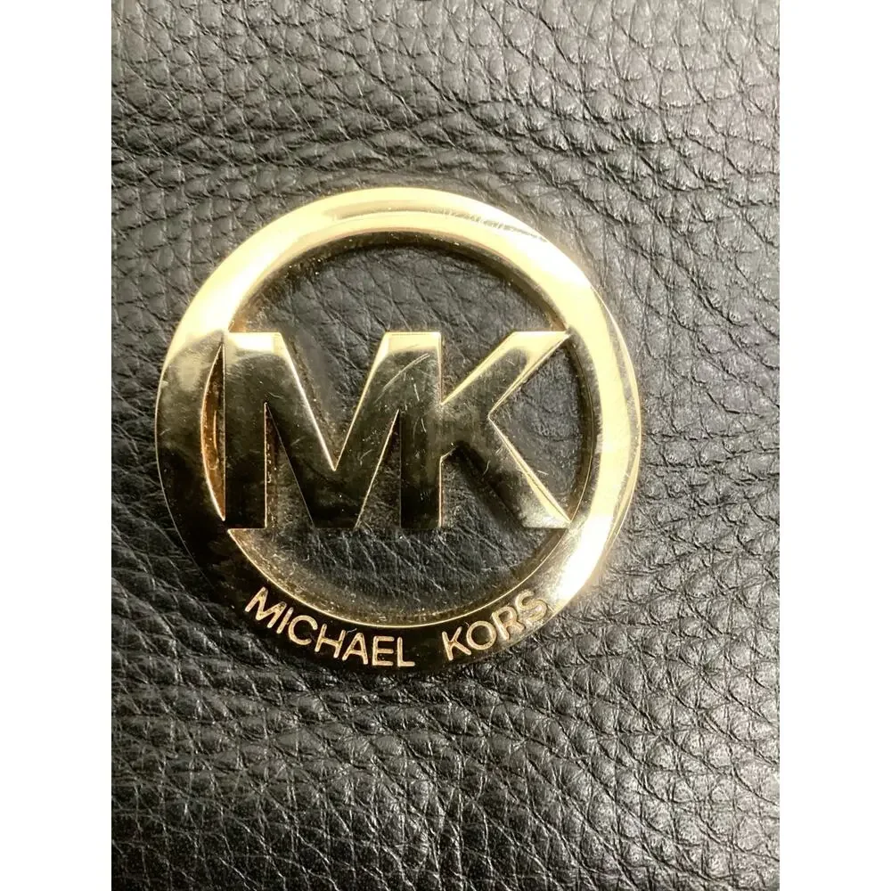 Michael Kors Wristlet Women’s One Size Small Zipper Closure Gold Tone Logo Black